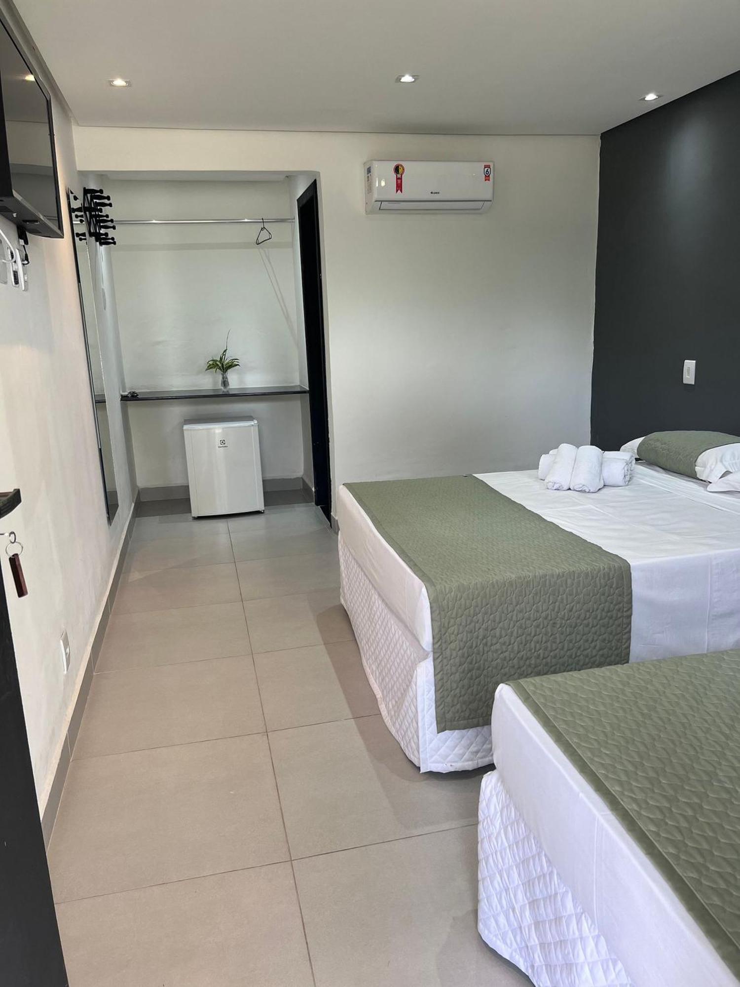 O Beira Mar Praia Hotel Esta Localizado Na Orla, Na Praia De Taperapuan, Cafe Incluso, Wi-Fi 500Mb, Piscinas, Estacionamento Privativo, Ar Condicionado Split, Smart Tv, Frigobar, Porto Seguro Dış mekan fotoğraf